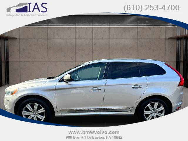 2017 Volvo XC60 Inscription AWD photo