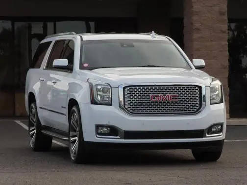 2017 GMC Yukon XL Denali 4WD photo