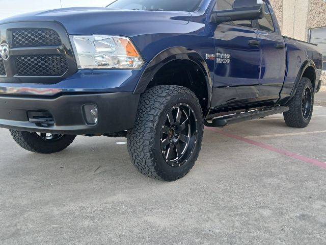 2016 Ram 1500 Outdoorsman 4WD photo