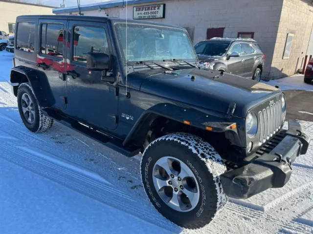 2016 Jeep Wrangler Unlimited Sahara 4WD photo