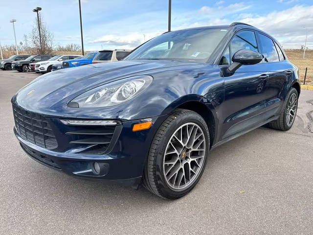 2018 Porsche Macan Sport Edition AWD photo