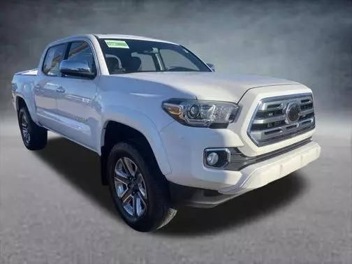 2018 Toyota Tacoma SR 4WD photo