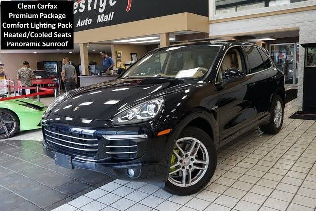 2015 Porsche Cayenne S E-Hybrid AWD photo