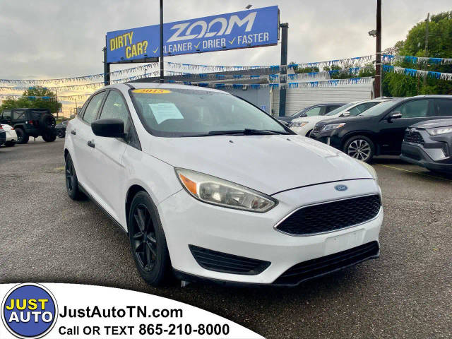 2015 Ford Focus S FWD photo