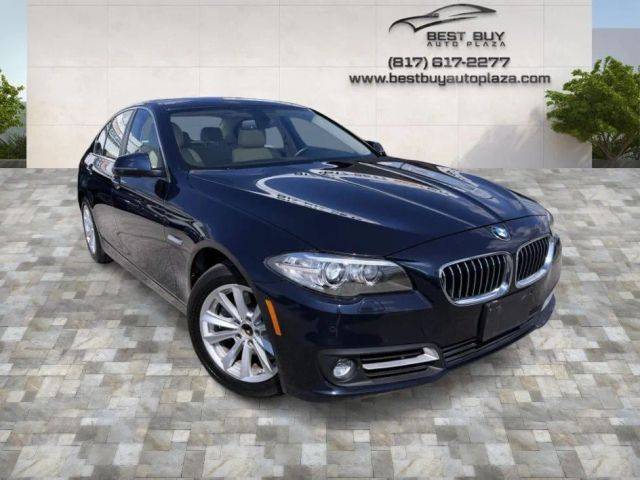 2015 BMW 5 Series 528i RWD photo