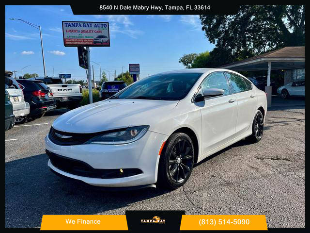 2015 Chrysler 200 S AWD photo