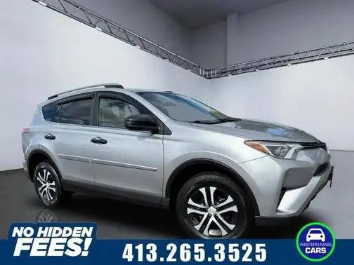 2018 Toyota RAV4 LE AWD photo