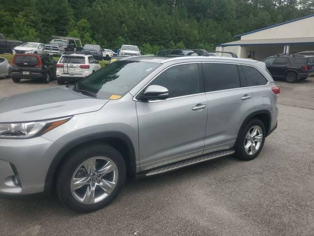 2018 Toyota Highlander Limited FWD photo