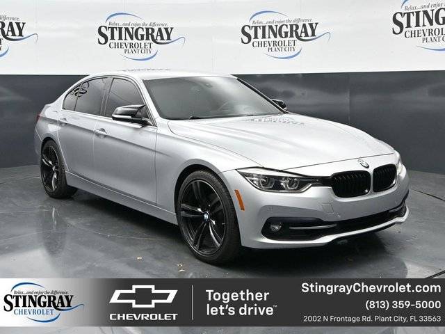 2018 BMW 3 Series 330i RWD photo