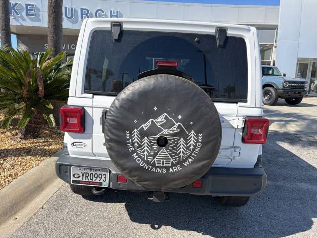 2018 Jeep Wrangler Unlimited Sahara 4WD photo