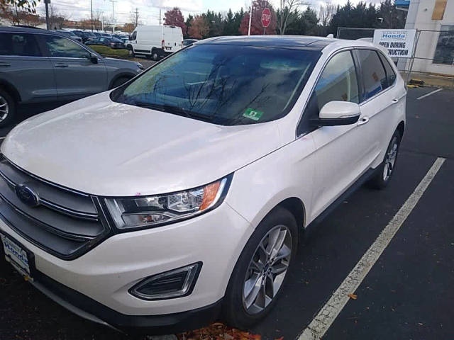 2018 Ford Edge Titanium AWD photo