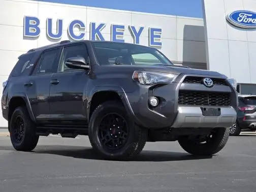 2018 Toyota 4Runner TRD Off Road Premium 4WD photo