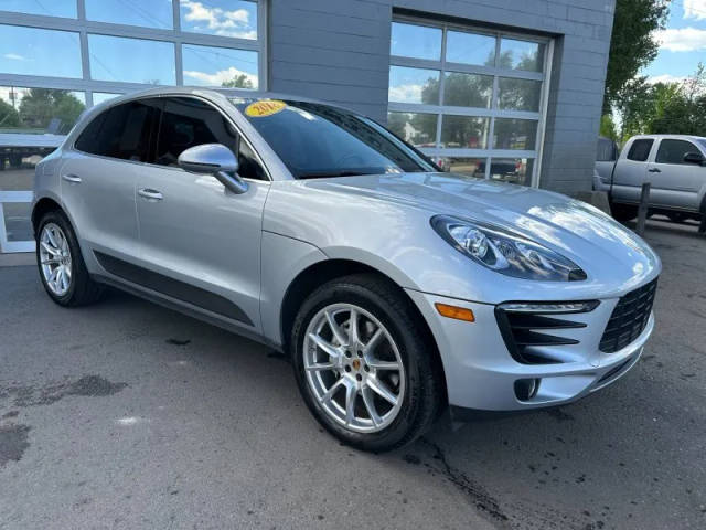 2018 Porsche Macan S AWD photo