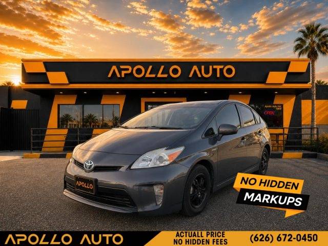 2015 Toyota Prius Two FWD photo