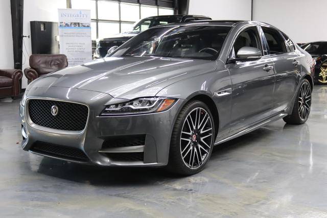 2018 Jaguar XF 20d R-Sport RWD photo