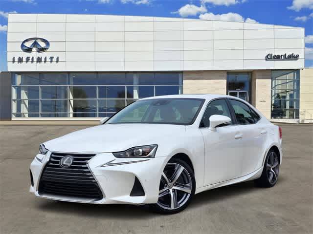 2018 Lexus IS IS 300 RWD photo