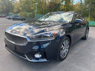 2018 Kia Cadenza Premium FWD photo
