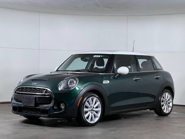 2019 MINI Hardtop 4 Door Cooper S FWD photo