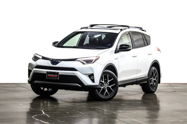 2018 Toyota RAV4 Hybrid SE AWD photo