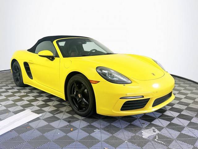 2018 Porsche Boxster  RWD photo