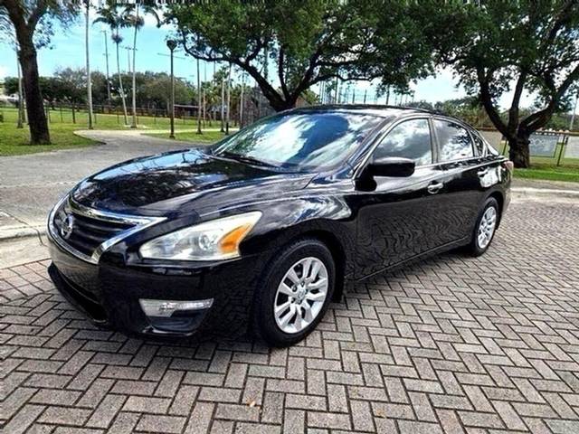 2015 Nissan Altima 2.5 S FWD photo