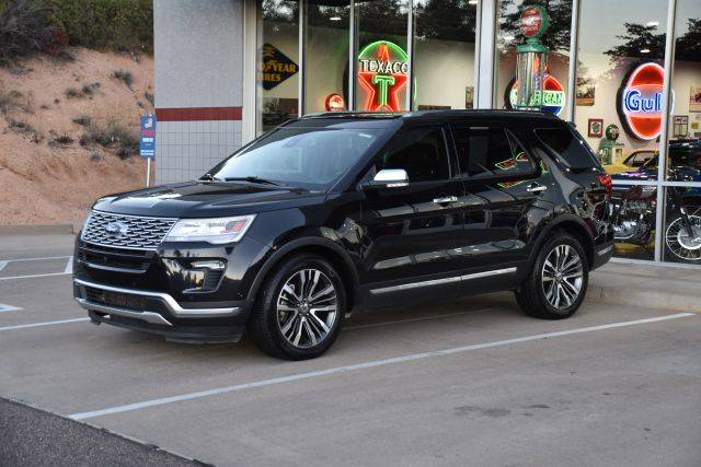 2019 Ford Explorer Platinum 4WD photo