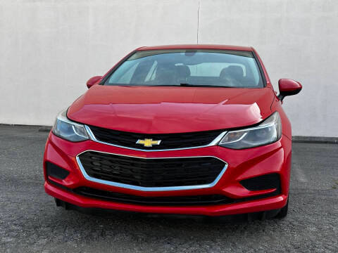 2017 Chevrolet Cruze LT FWD photo