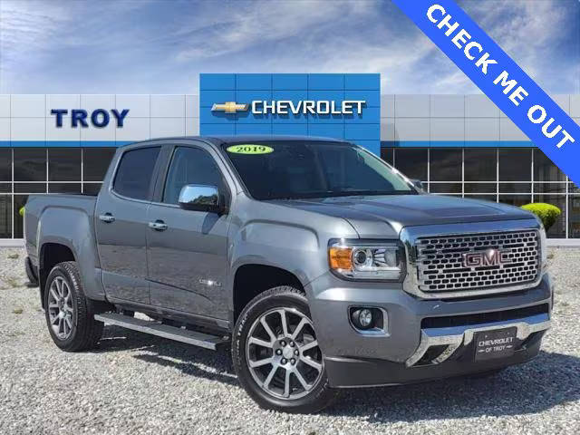 2019 GMC Canyon 4WD Denali 4WD photo