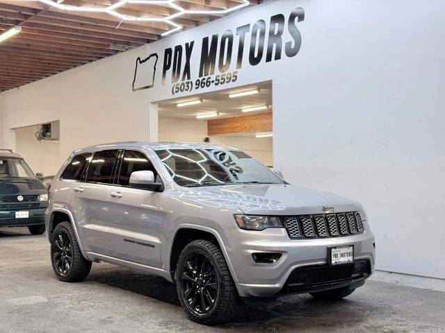 2018 Jeep Grand Cherokee Altitude 4WD photo