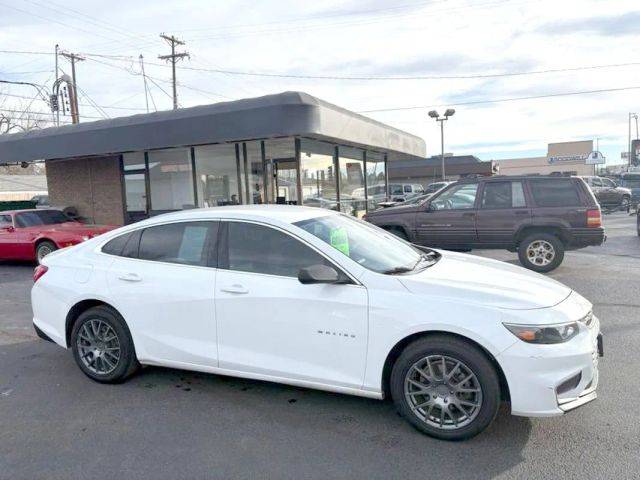 2018 Chevrolet Malibu LS FWD photo