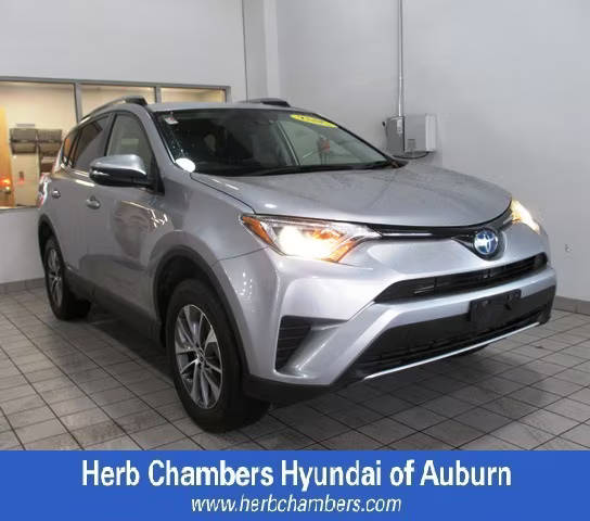 2018 Toyota RAV4 Hybrid LE AWD photo