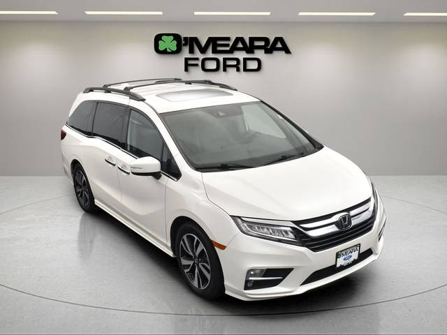 2019 Honda Odyssey Elite FWD photo