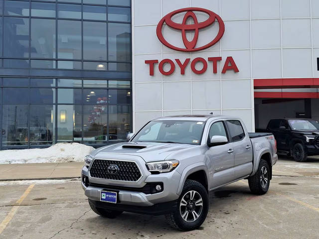 2018 Toyota Tacoma TRD Sport 4WD photo