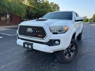 2018 Toyota Tacoma TRD Sport RWD photo