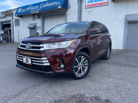 2018 Toyota Highlander Hybrid XLE AWD photo