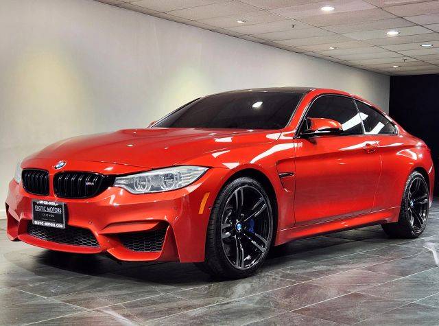 2015 BMW M4  RWD photo
