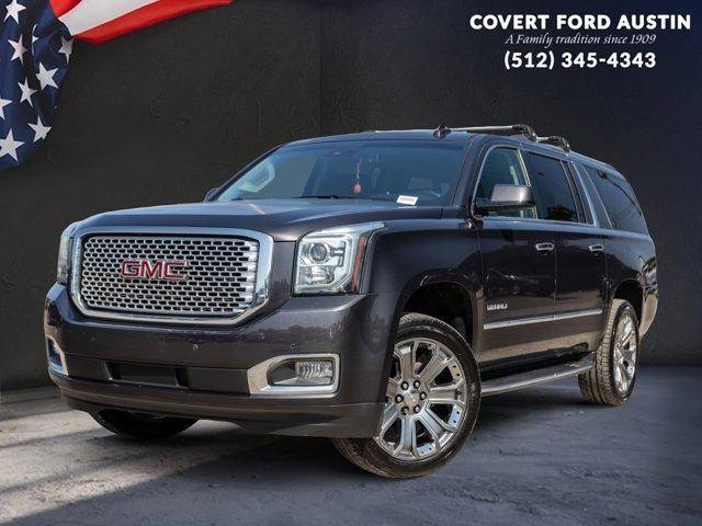 2017 GMC Yukon XL Denali RWD photo