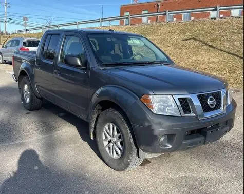 2017 Nissan Frontier SV V6 4WD photo