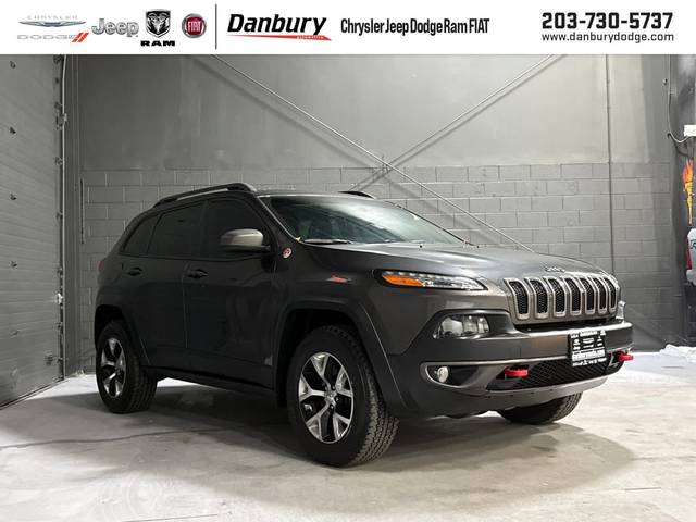 2015 Jeep Cherokee Trailhawk 4WD photo