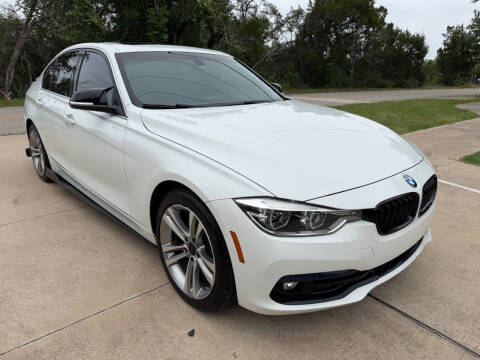 2018 BMW 3 Series 330i RWD photo