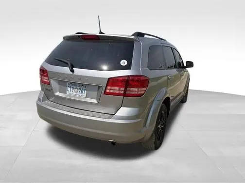 2018 Dodge Journey SE FWD photo