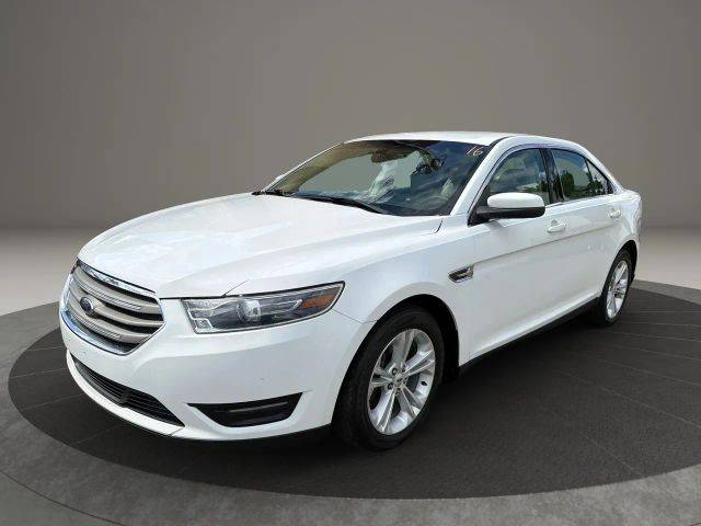 2018 Ford Taurus SEL AWD photo