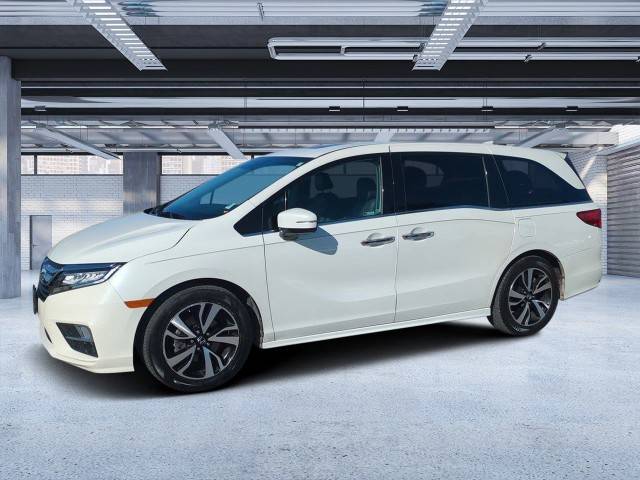 2019 Honda Odyssey Elite FWD photo