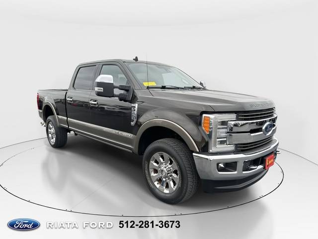 2019 Ford F-250 Super Duty King Ranch 4WD photo