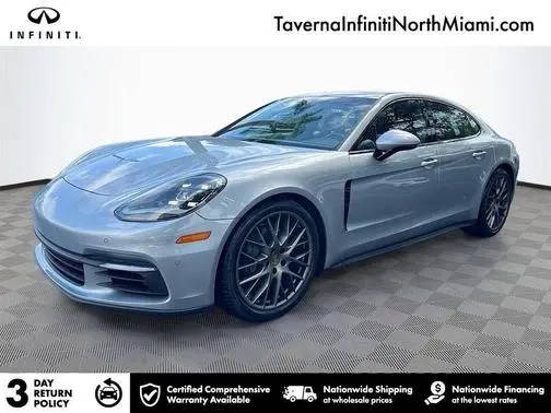 2018 Porsche Panamera 4S AWD photo