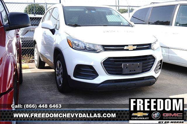 2019 Chevrolet Trax LS FWD photo