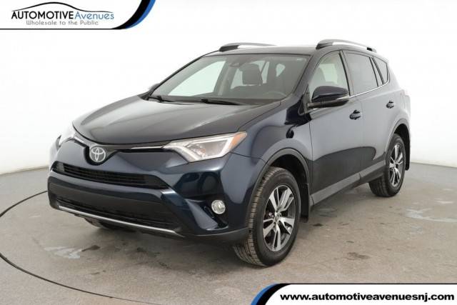 2018 Toyota RAV4 XLE AWD photo