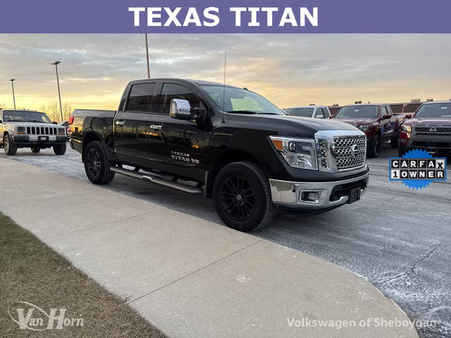 2018 Nissan Titan SL 4WD photo