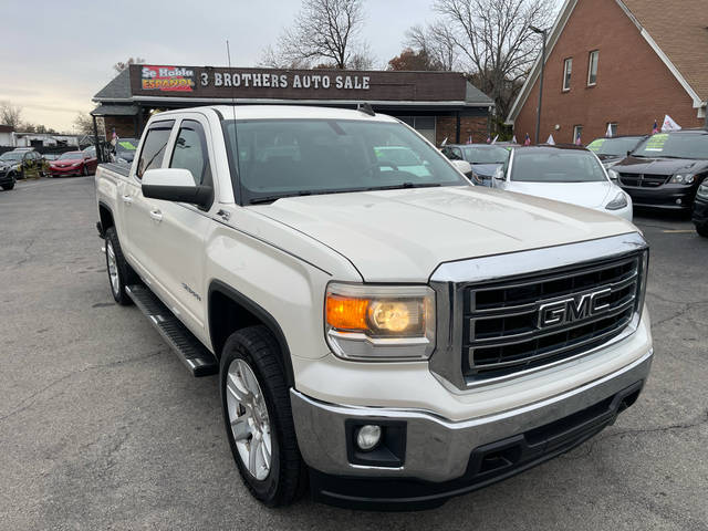 2015 GMC Sierra 1500 SLE 4WD photo