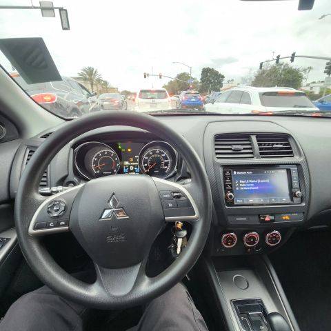 2018 Mitsubishi Outlander Sport ES 2.0 FWD photo